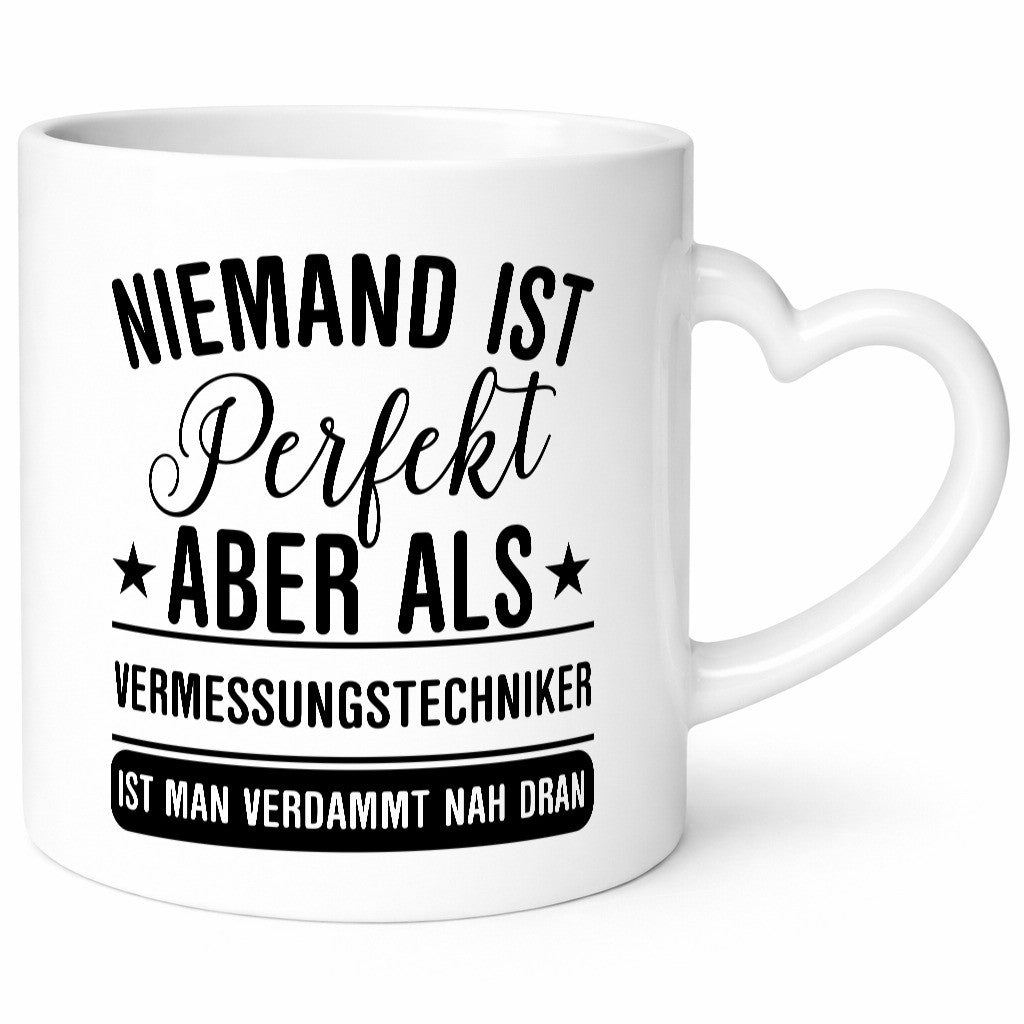 Verdammt nah dran: Vermessungstechniker | Techniker Geschenk Humor Geschenkidee