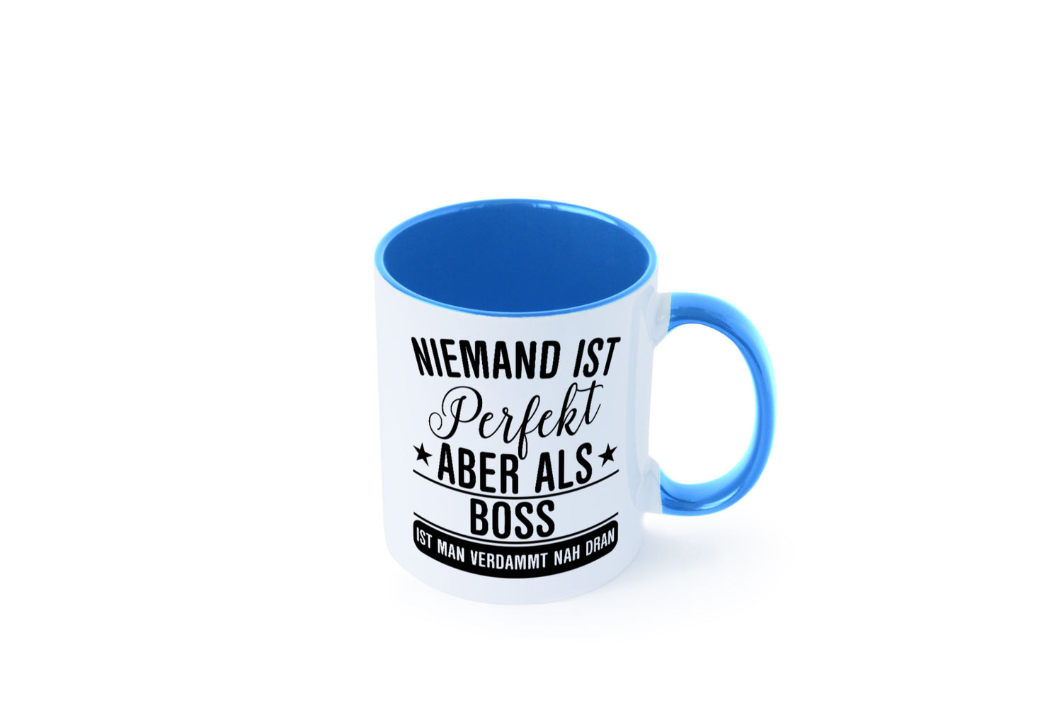Verdammt nah dran: Boss | Führungskraft Vorgesetzter Humor Geschenkidee Tasse