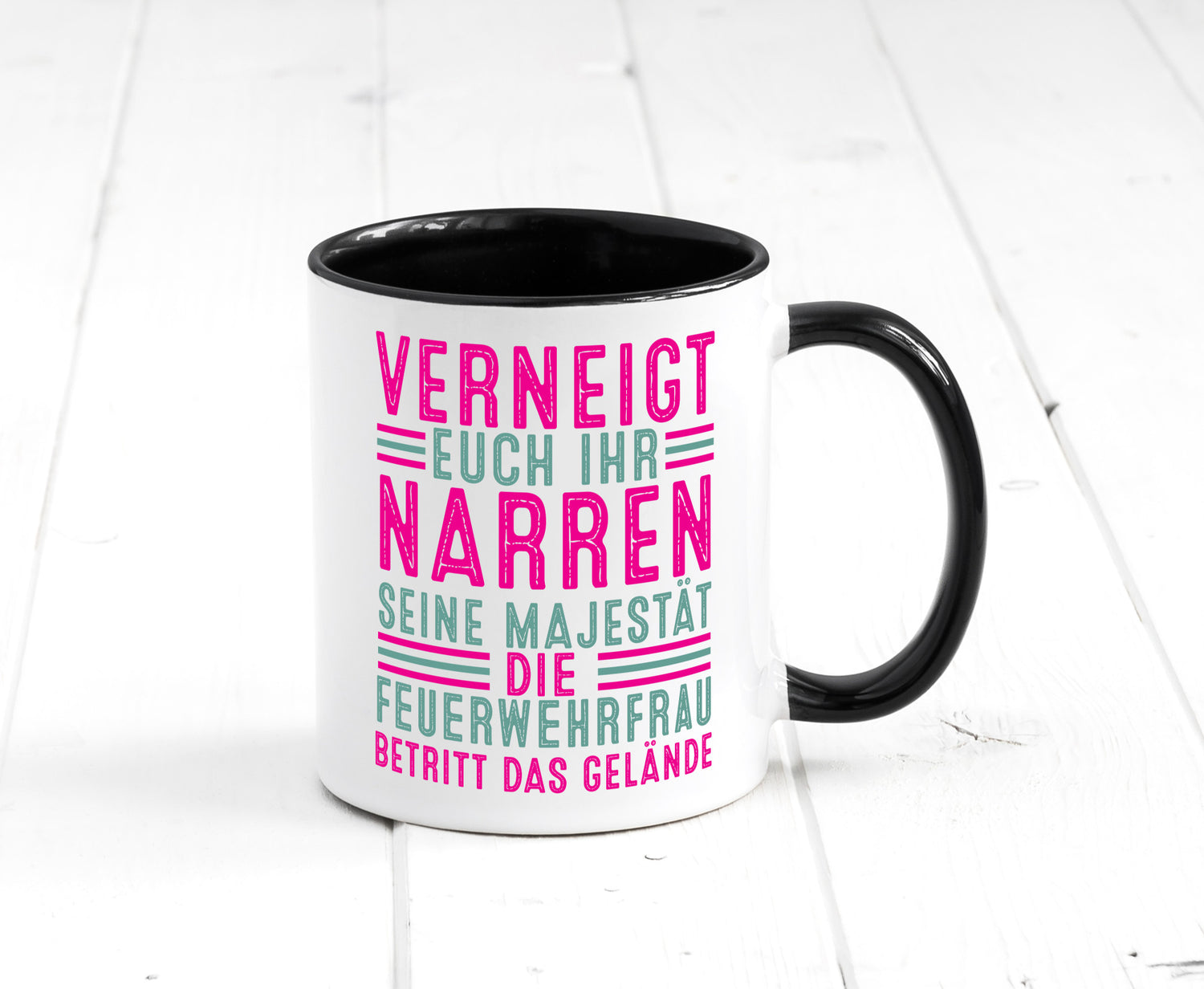 Verneigt euch: Feuerwehrfrau | Feuerwehr v2 Geschenkidee Humor Tasse
