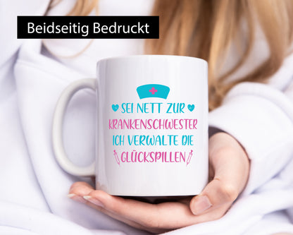 Krankenschwester verwaltet Glückspille | Herzschlag |Spritze lustig Humor