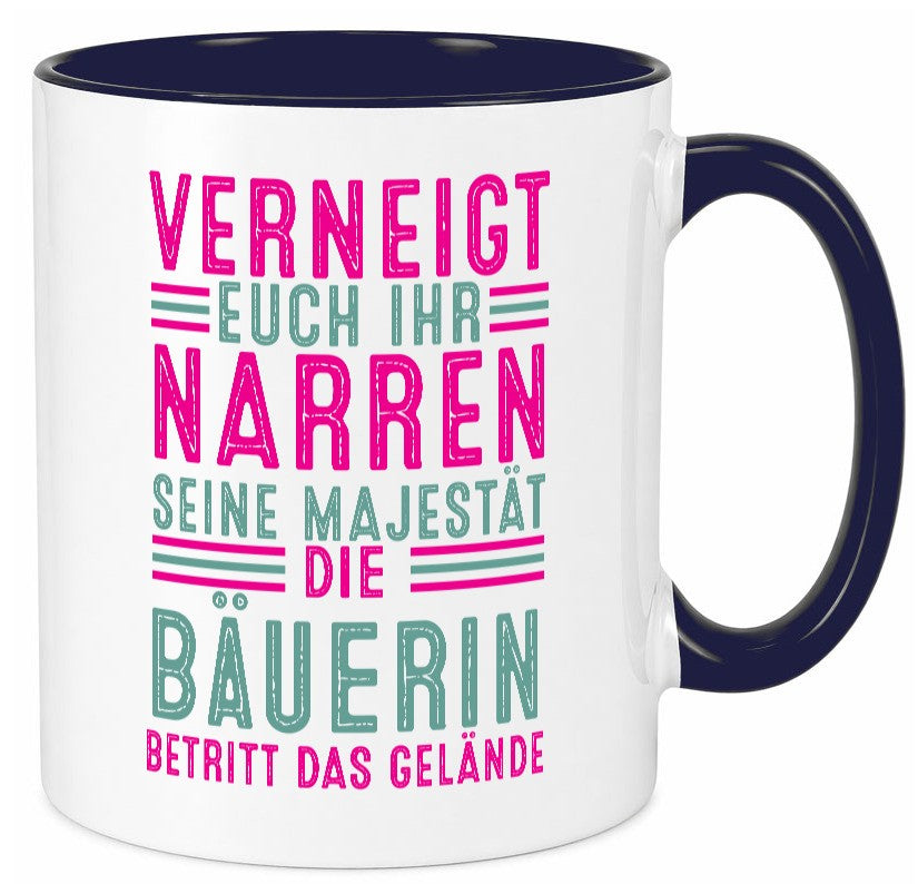 Verneigt euch: Bäuerin | Bauernhof Landwirtschaft v2 Geschenk Humor Tasse