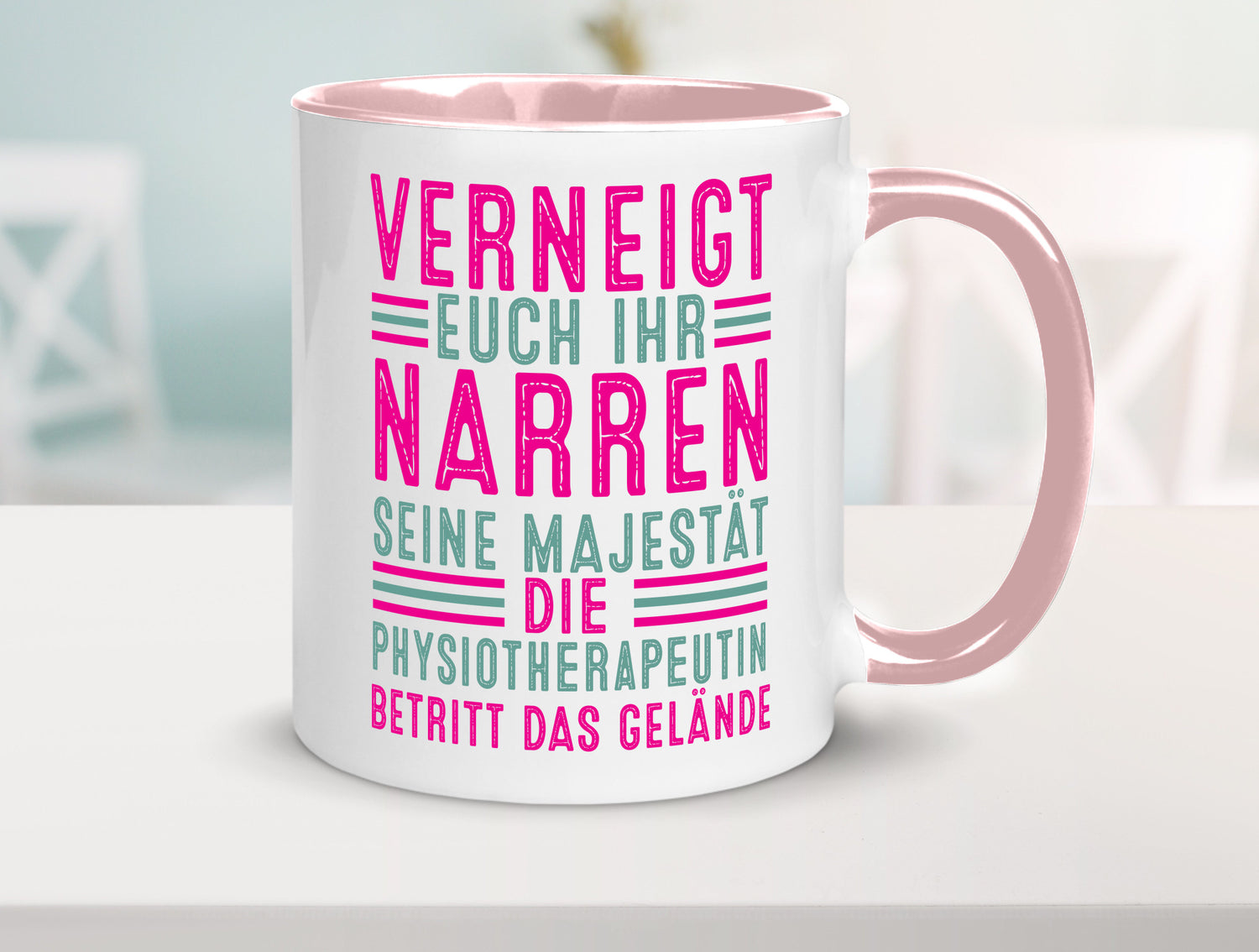 Verneigt euch: Physiotherapeutin Humor Geschenkidee Tasse