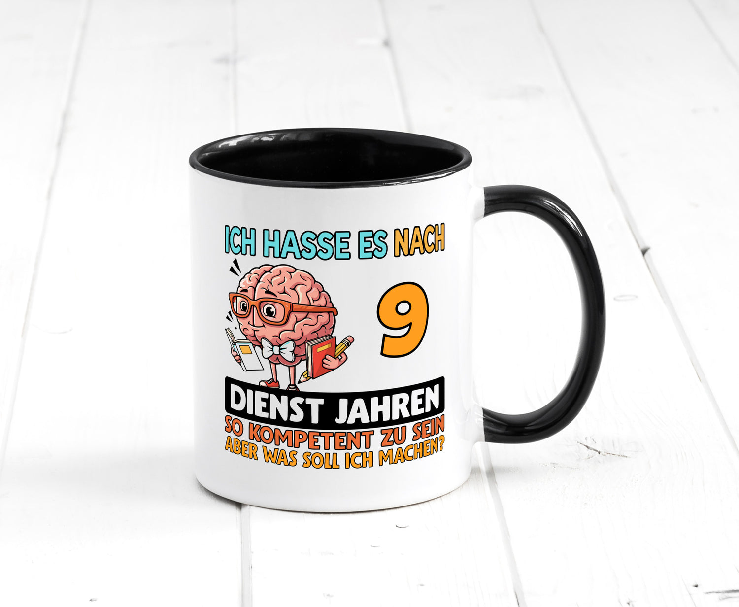 9 Dienstjahre | Arbeit Kompetent Humor Kollegen Büro Geschenkidee Tasse
