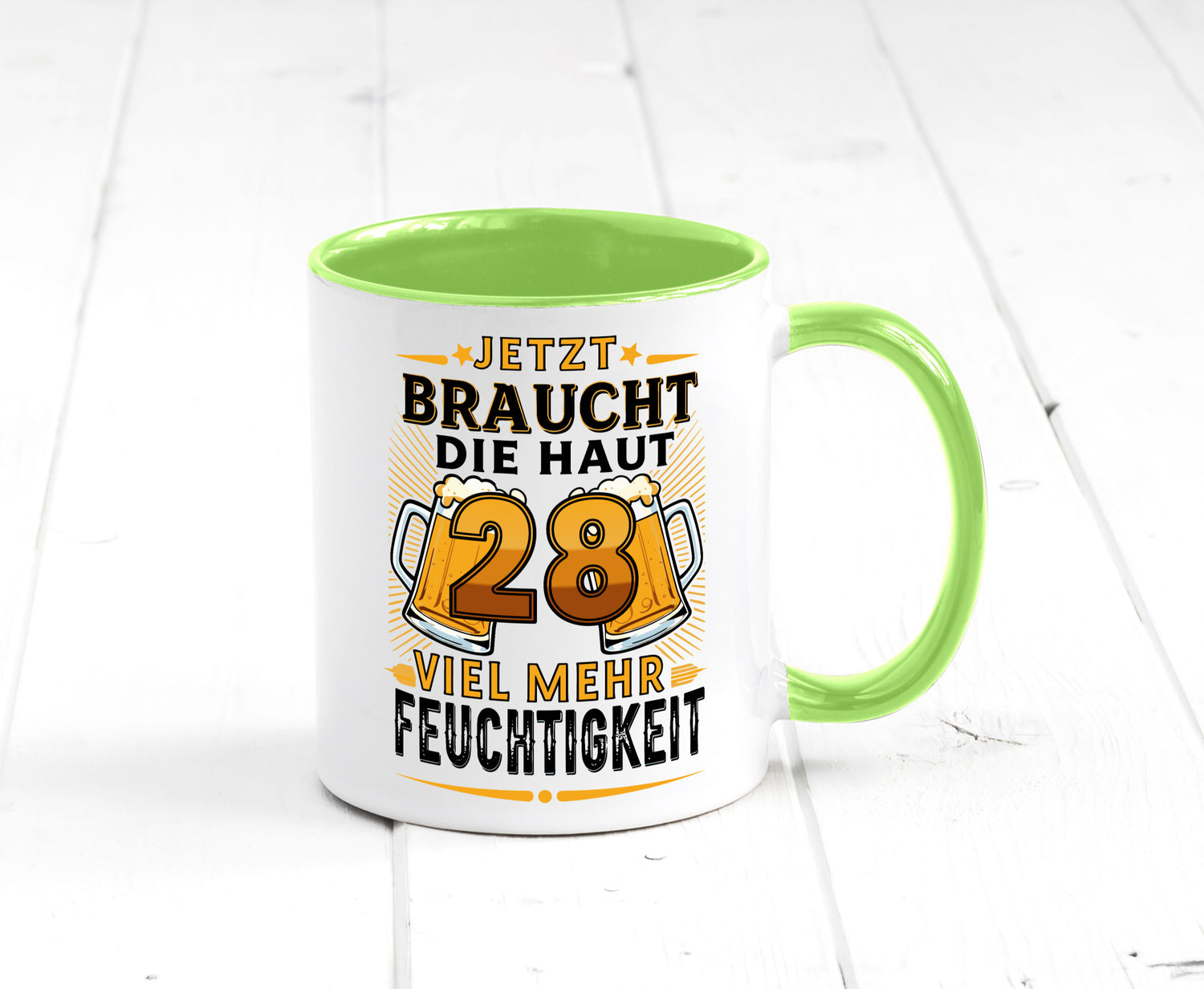 28 braucht die haut mehr Feuchtigkeit | 28. Geburtstag Humor Geschenkidee Tasse