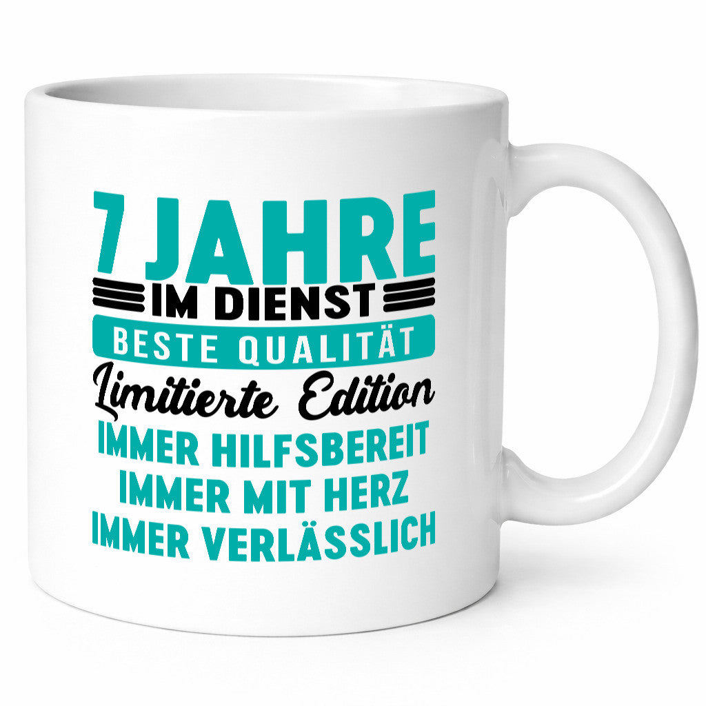 7 Jahre im Dienst | Jubiläum Arbeit v5 Humor Kollegen Büro Geschenkidee Tasse