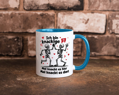 57. Geburtstag | Knackige 57 Ich bin alt lustig Geschenkidee Geschenk Tasse