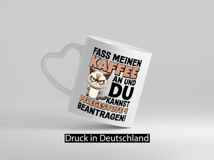 Fass meinen Kaffee an | Pflegestufe 4 Krankenschwester v4 Geschenk Humor