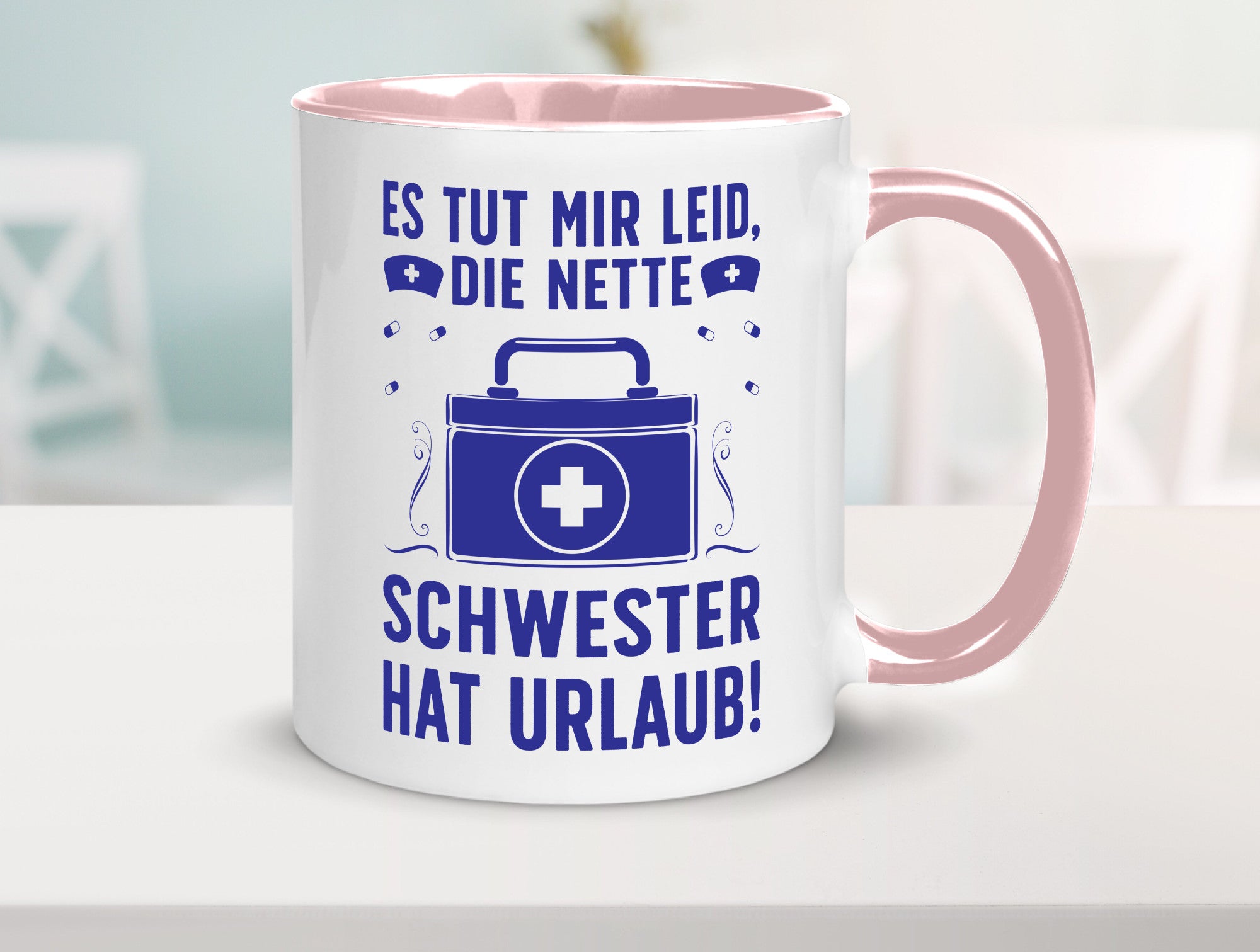 Nette Schwester hat Urlaub | Arztkoffer Tabletten lustiger Spruch Geschenk