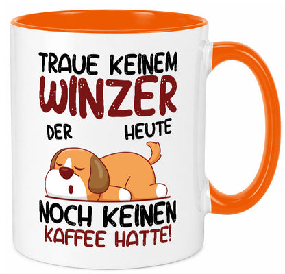 Traue keinem Winzer | Weinbauer Wein Geschenkidee Humor Tasse