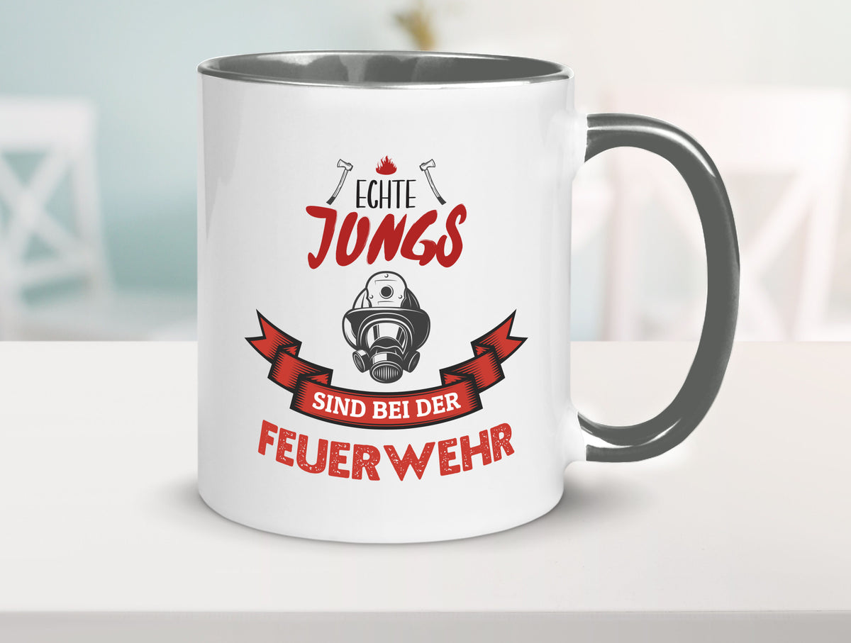 Echte Jungs sind bei der Feuerwehr | Feuerwehrmann lustiger Spruch Geschenk Tasse
