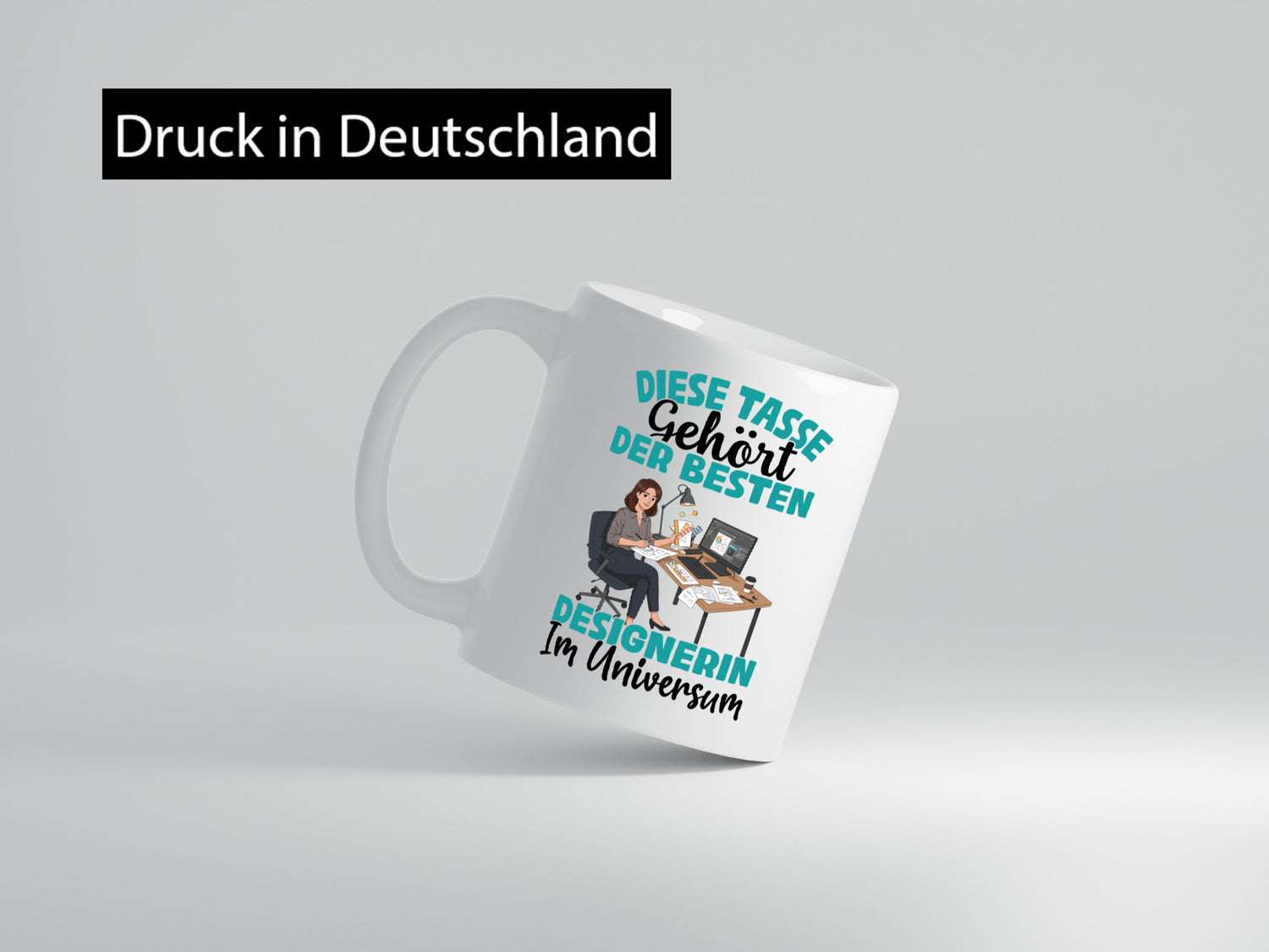 Im Universum: Designerin | Mode Geschenk Humor Geschenkidee lustiger Spruch