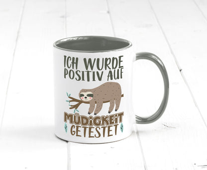 Positiv auf Müde getestet lustiger Spruch Geschenk Humor Geschenkidee Tasse