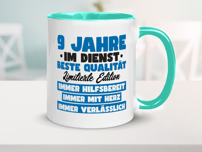 9 Jahre im Dienst | Jubiläum Arbeit v7 lustig Kollegen Büro Geschenk Tasse