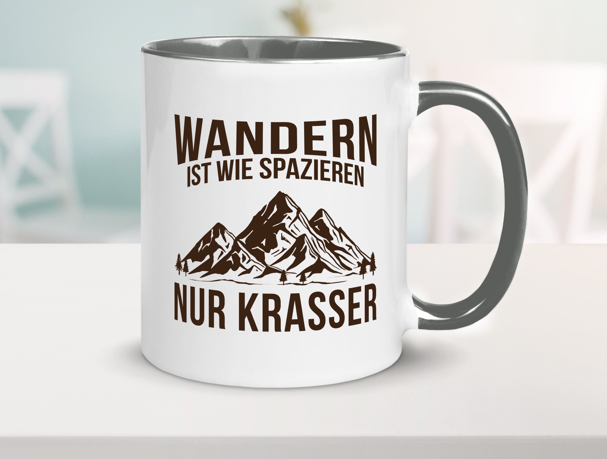 Wandern wie spazieren, nur krasser | Gebirge Bäume Geschenk Humor Geschenkidee