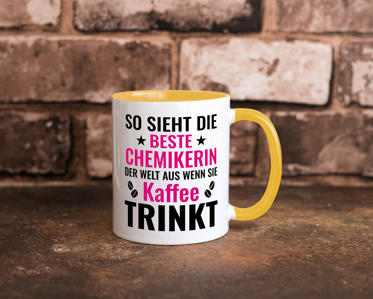 Kaffee trinkt: Chemikerin | Chemie Labor Geschenkidee Humor Tasse