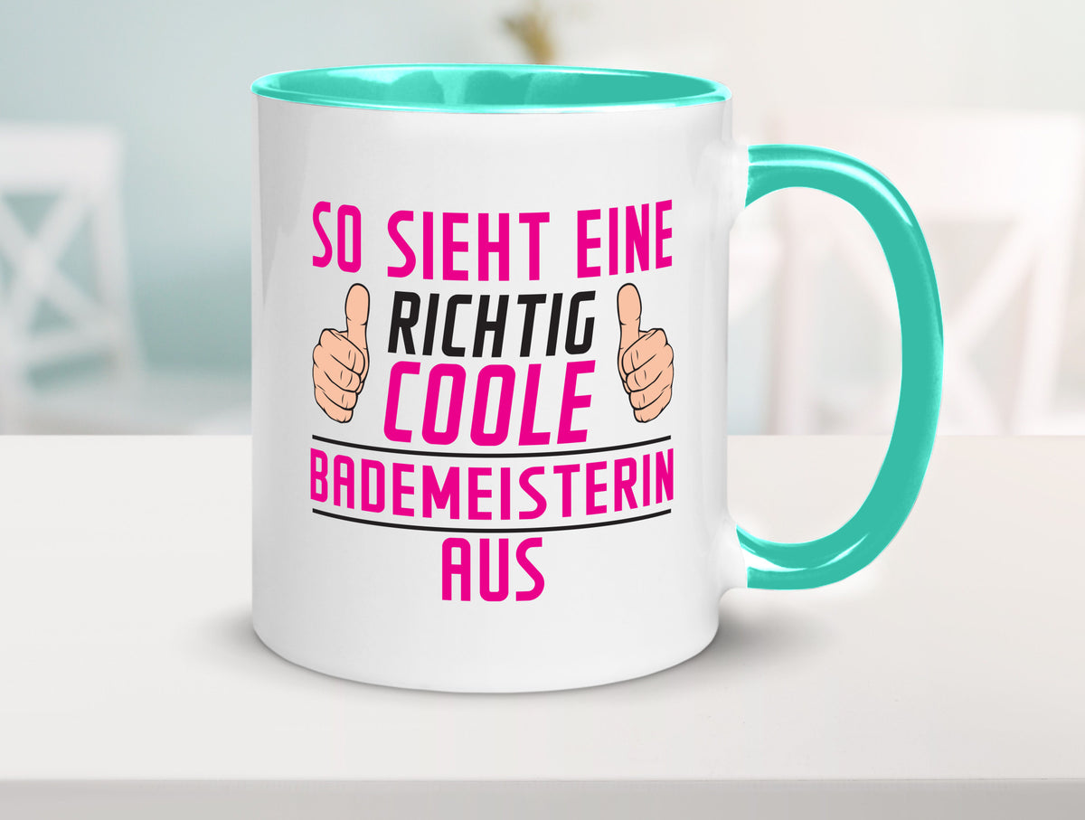 Richtig Coole Bademeisterin | Schwimmmeisterin Geschenk Humor Geschenkidee Tasse