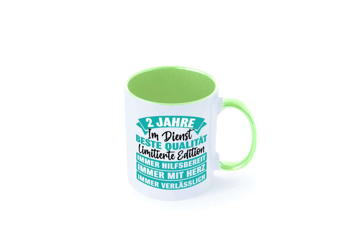 2 Jahre im Dienst | Jubiläum Arbeit v2 Geschenk Kollegen Büro lustiger Spruch Tasse