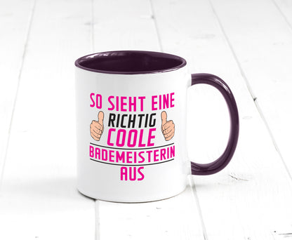 Richtig Coole Bademeisterin | Schwimmmeisterin Geschenk Humor Geschenkidee Tasse