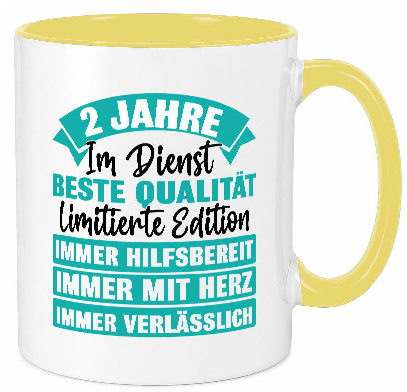 2 Jahre im Dienst | Jubiläum Arbeit v2 Geschenk Kollegen Büro lustiger Spruch Tasse