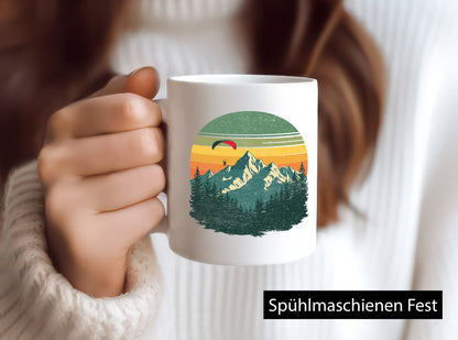Retro Fleitschirmfliegen über die Berge v2 lustiger Spruch Geschenk Humor