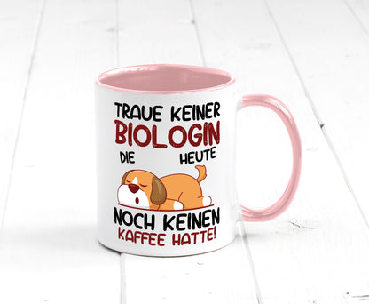 Traue keiner Biologin | Biologie Naturforscherin Geschenkidee Humor Tasse
