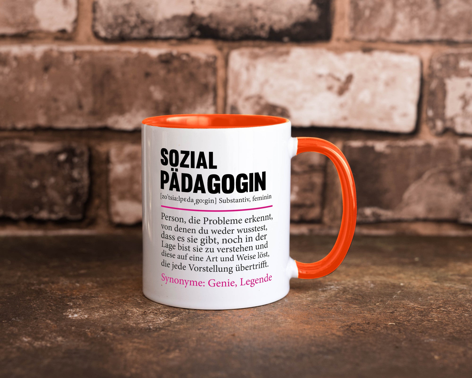 Sozialpädagogin | Spruch lustig Humor Pädagogin v2 Geschenkidee Geschenk Tasse