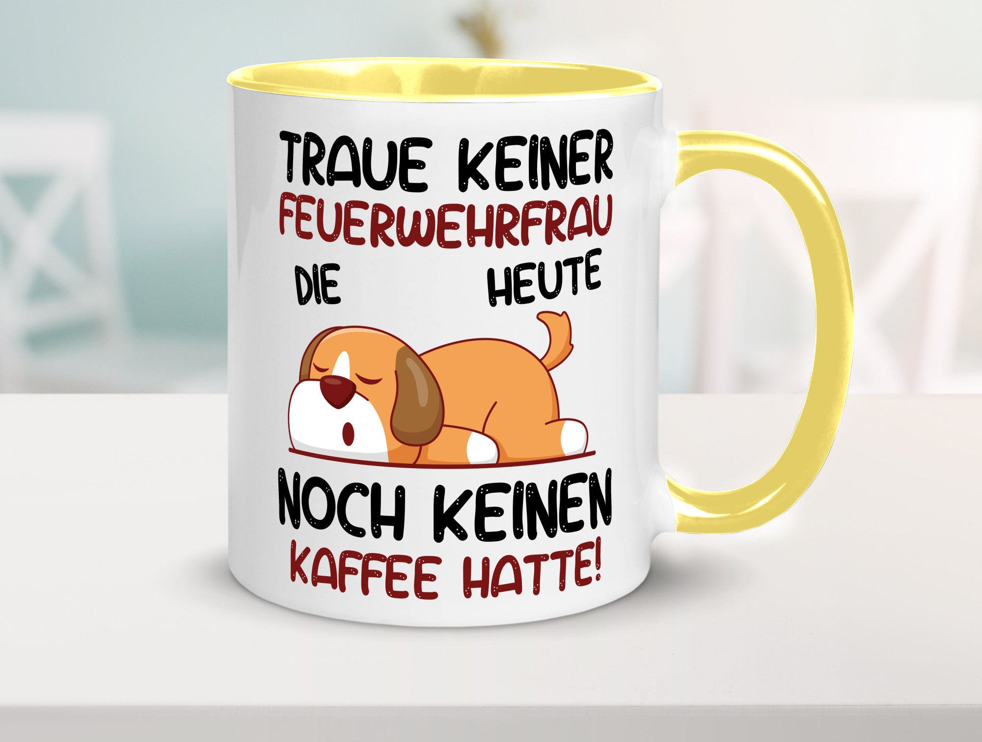 Traue keiner Feuerwehrfrau | Feuerwehr lustig Humor Geschenkidee Geschenk Tasse