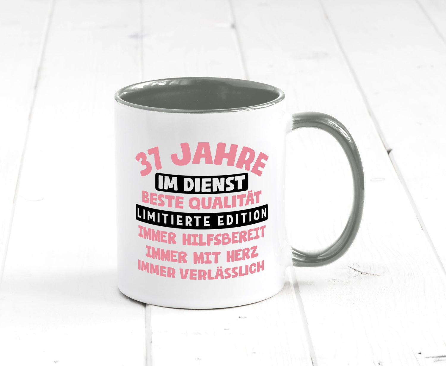 37 Jahre im Dienst | Jubiläum Arbeit v11 lustig Kollegen Büro Geschenk Tasse