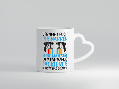 Verneigt euch vor dem Fahrzeug Lackierer | KFZ Sprühdose Geschenk Humor