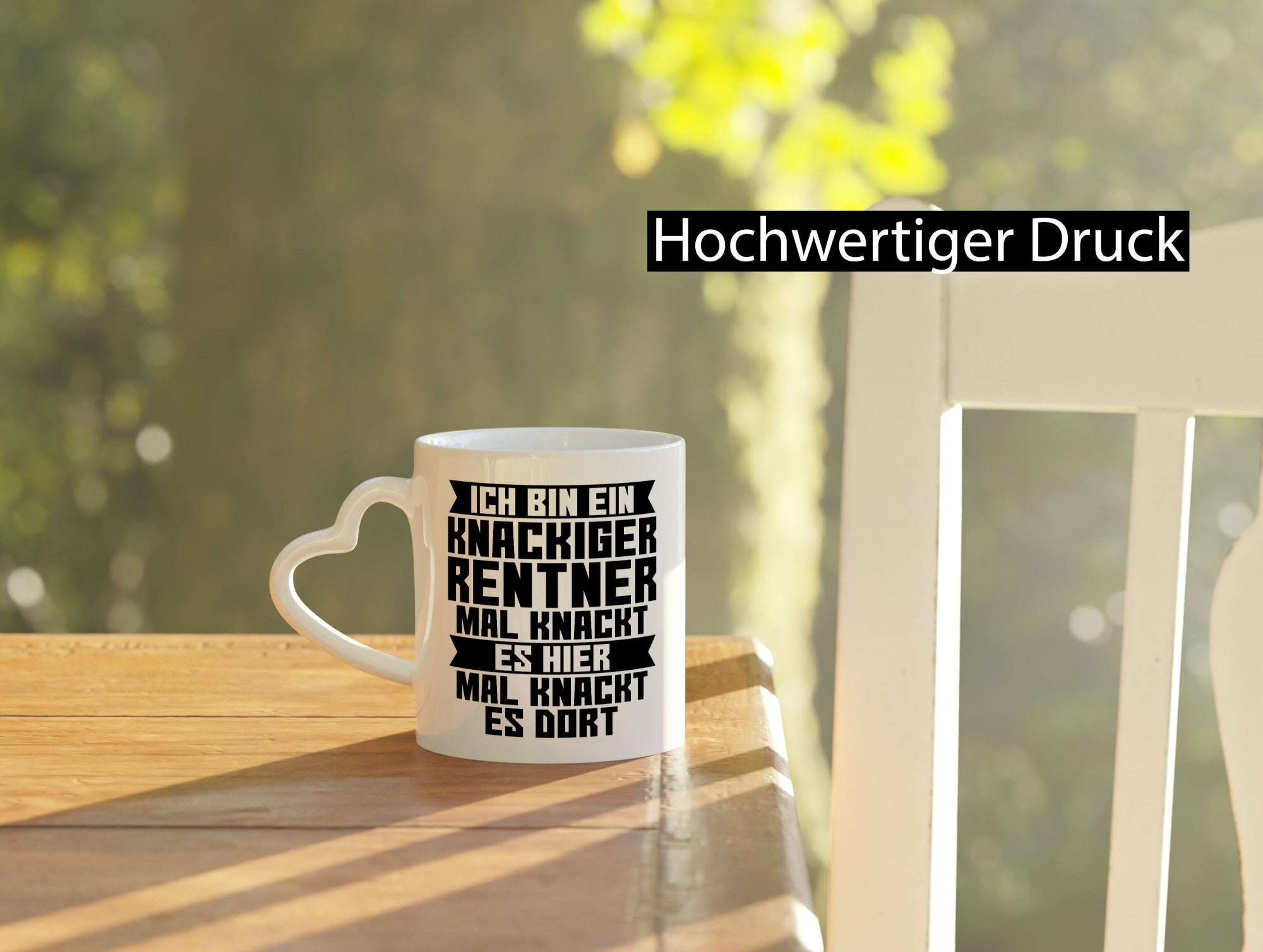 Ein knackiger Rentner | Ruhestand Ruhegenuss lustig Jubiläum Geschenk Tasse