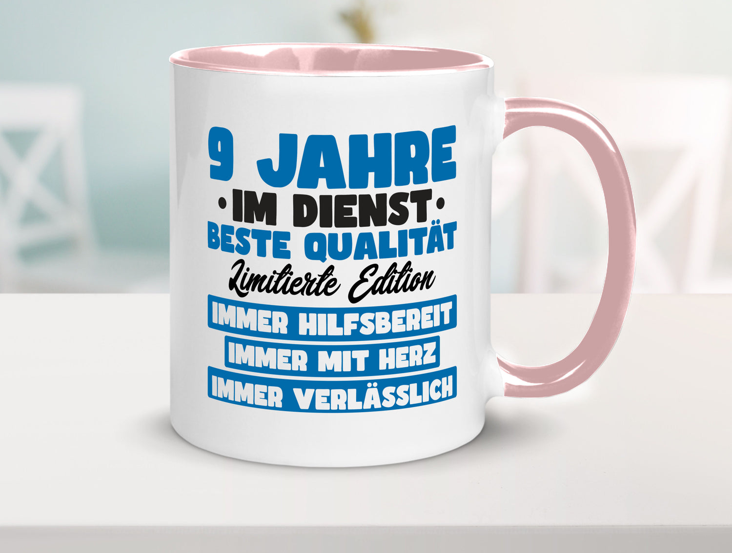 9 Jahre im Dienst | Jubiläum Arbeit v7 lustig Kollegen Büro Geschenk Tasse