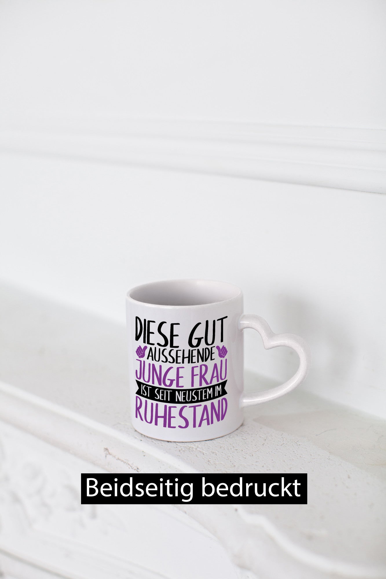 Junge Frau im Ruhestand | Rente gutaussehend Humor Jubiläum Geschenkidee Tasse