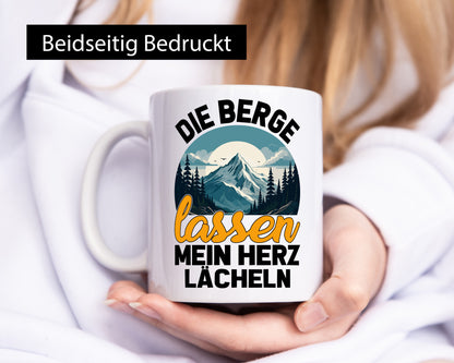 Berge lassen mein Herz lächeln | Wandern Humor Geschenkidee Tasse