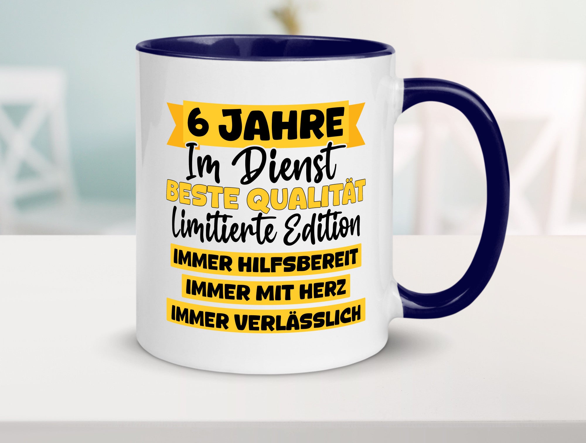 6 Jahre im Dienst | Jubiläum Arbeit v8 Geschenkidee Kollegen Büro Humor Tasse