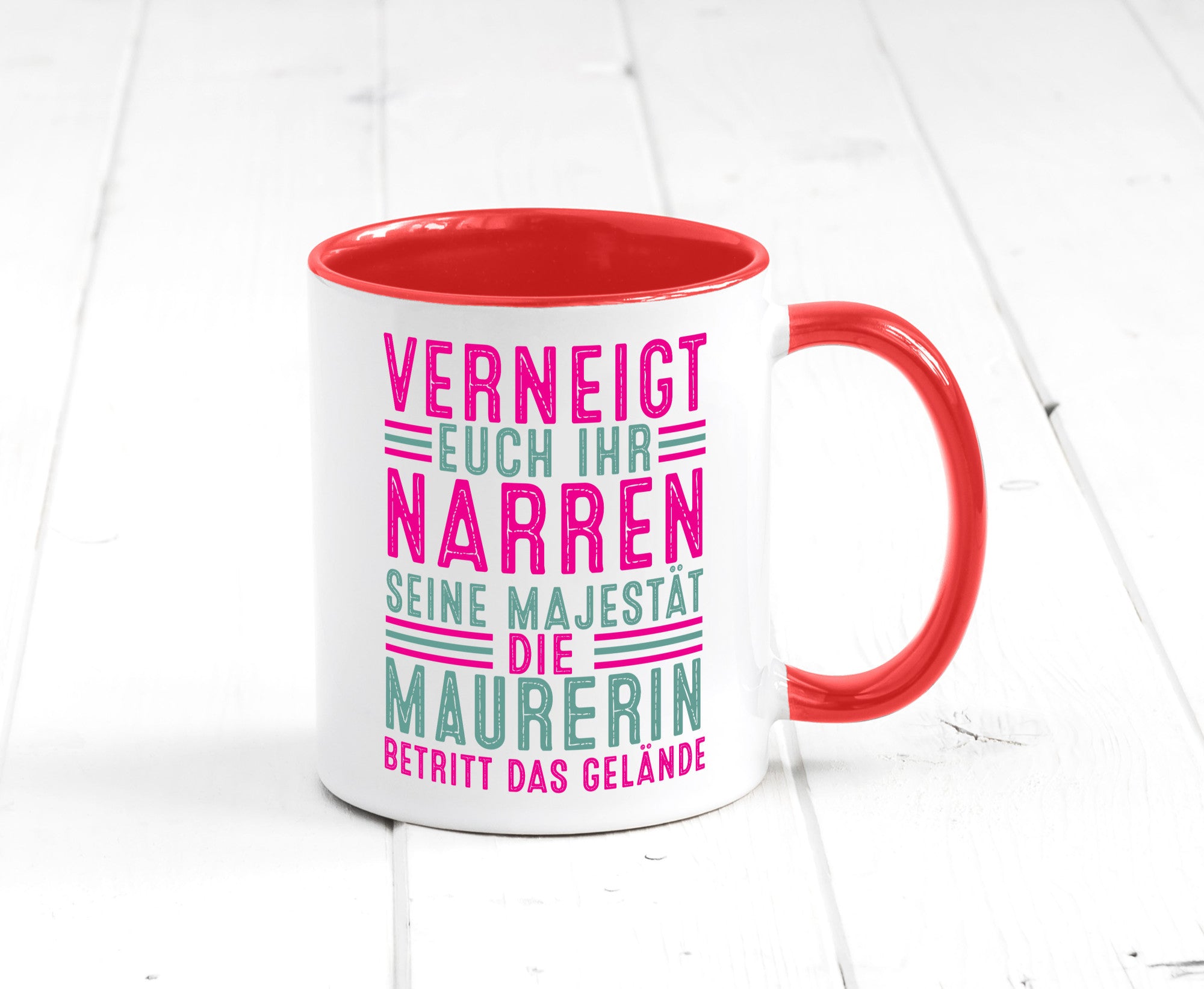 Verneigt euch: Maurerin Humor Geschenkidee Tasse