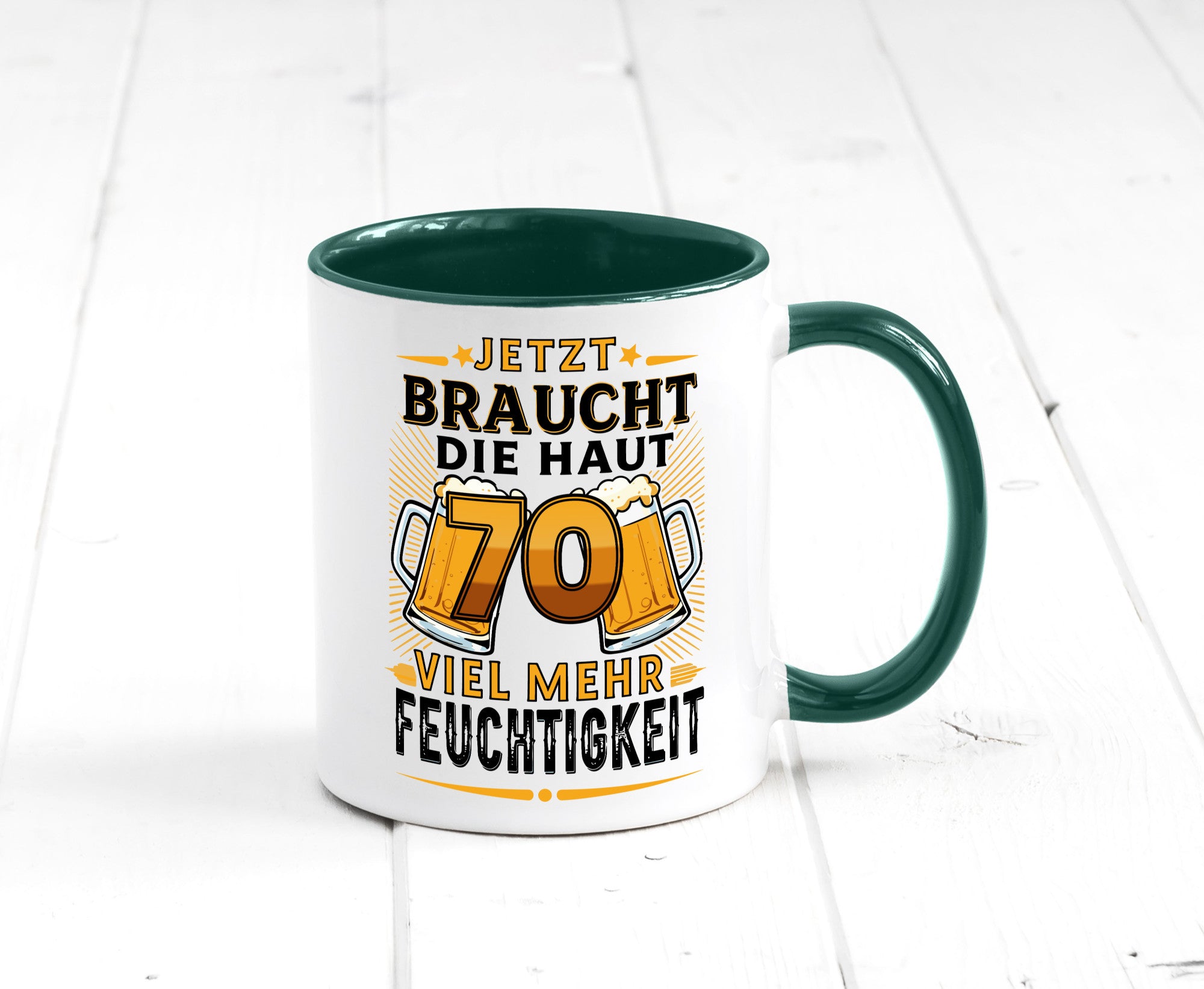 70 braucht die haut mehr Feuchtigkeit | 70. Geburtstag Humor Geschenkidee Tasse