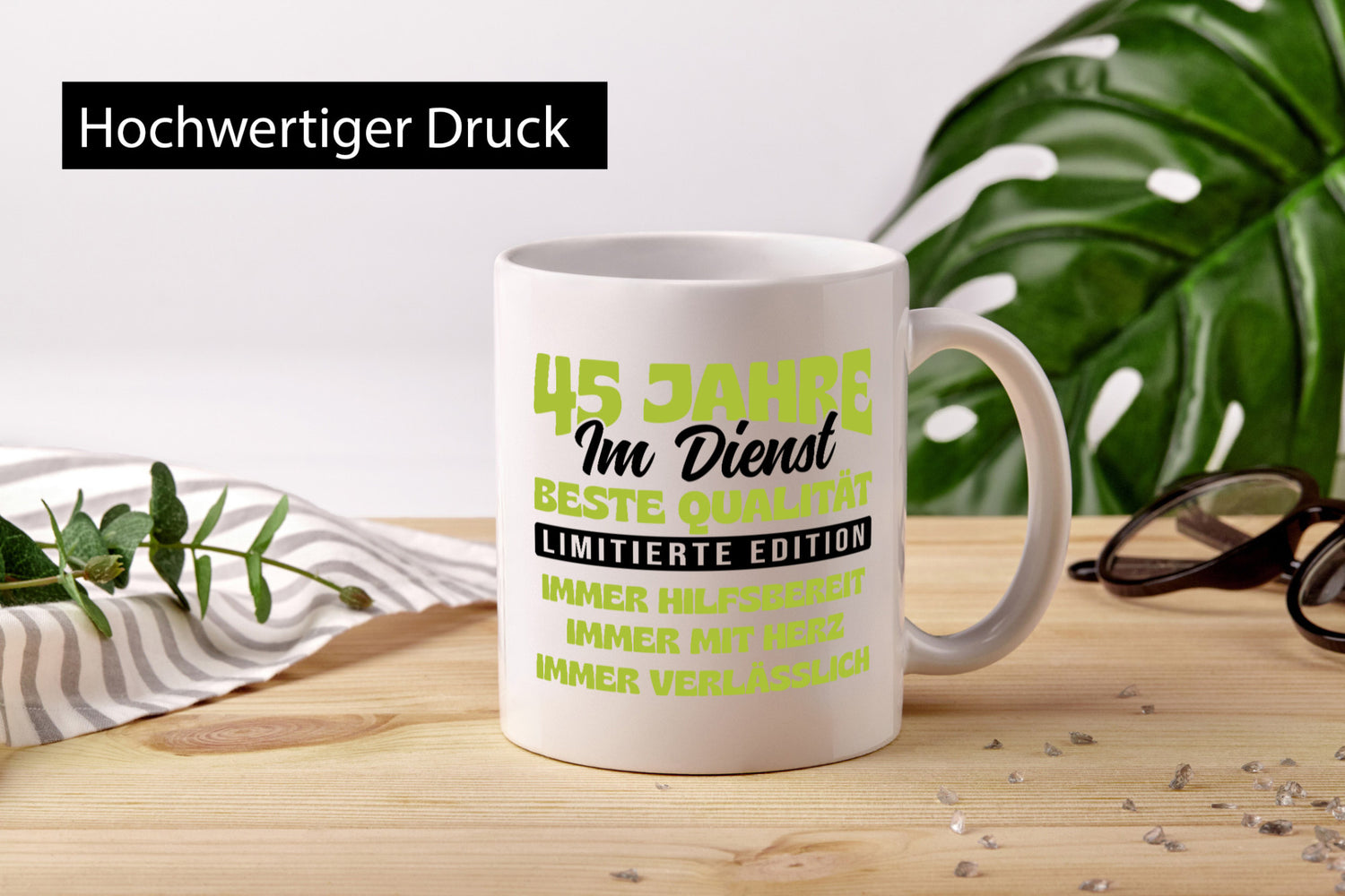 45 Jahre im Dienst | Jubiläum Arbeit v4 Humor Kollegen Büro Geschenkidee Tasse