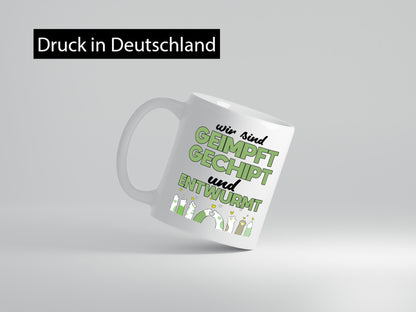 Geimpft, gechipt und entwurmt | Tierbeine Pfoten lustiger Spruch Geschenk