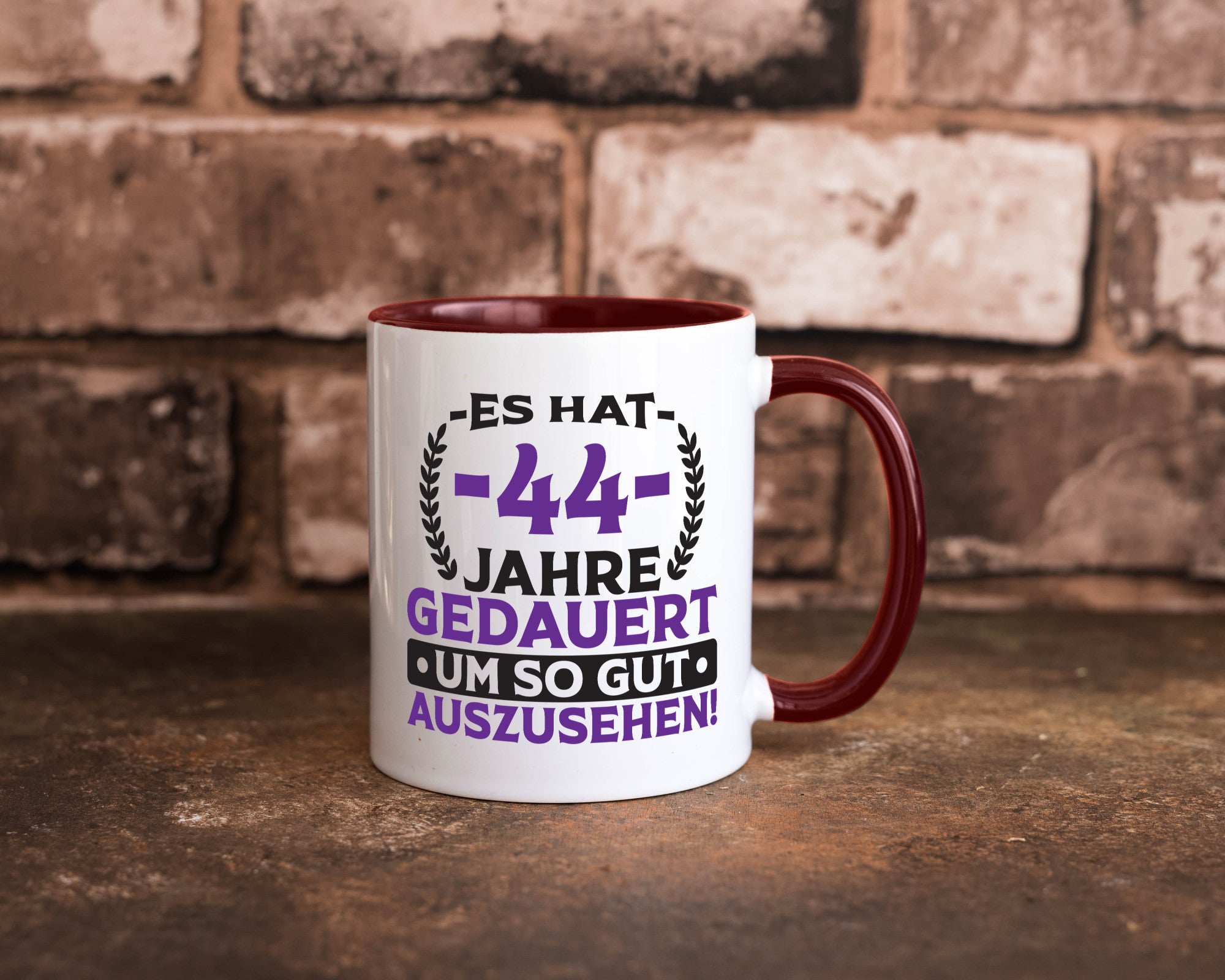 44 Jahre gedauert um so gut auszusehen | 44. Geburtstag lustig Geschenkidee