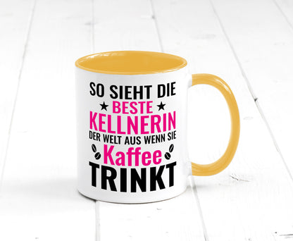 Kaffee trinkt: Kellnerin | Beruf kellnern Bedienung Humor Arbeit Kollegen Büro