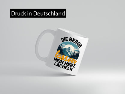 Berge lassen mein Herz lächeln | Wandern Humor Geschenkidee Tasse