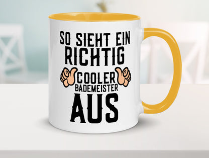 Richtig cooler Bademeister | Daumen hoch Schwimmbad lustig Humor Geschenkidee