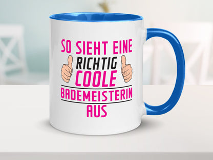 Richtig Coole Bademeisterin | Schwimmmeisterin Geschenk Humor Geschenkidee Tasse