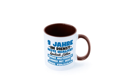 9 Jahre im Dienst | Jubiläum Arbeit v7 lustig Kollegen Büro Geschenk Tasse