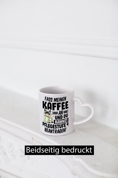 Fass meinen Kaffee an | Pflegestufe 4 Krankenschwester v5 Humor Geschenkidee