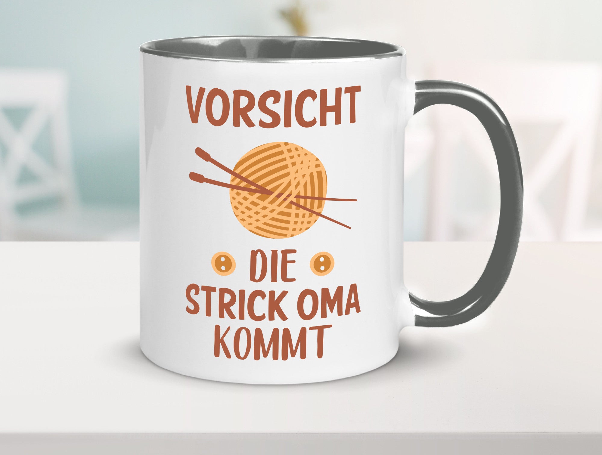 Vorsicht, Strickoma kommt | Wolle Stricknadeln Humor Familie Geschenkidee Tasse
