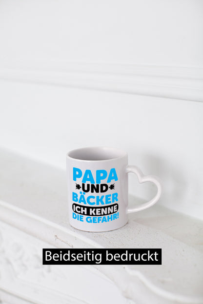 Papa und Bäcker ich kenne die Gefahr | Vatertag Geschenkidee Familie Humor Tasse