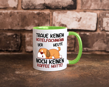 Traue keinem Hotelfachmann |Hotel lustig Humor Geschenkidee Geschenk Tasse