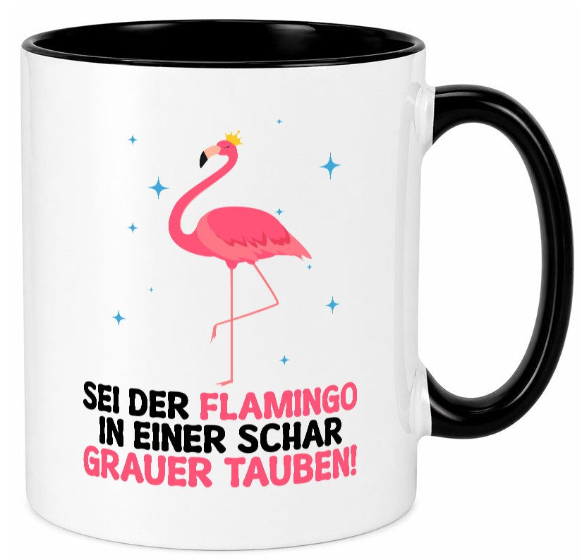 Flamingo in einer Schar Grauer Tauben | lustig Humor Geschenkidee Geschenk Tasse