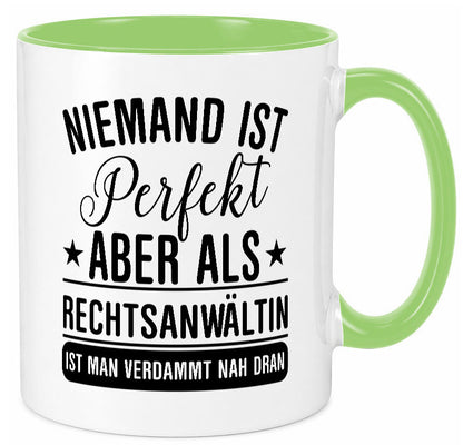 Verdammt nah dran: Rechtsanwältin | Jurstin Anwältin lustiger Spruch Geschenk